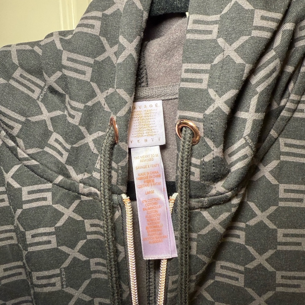 Savage X Fenty Onsie Full Body Pajama - Picture 4 of 6